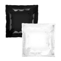 Pkg Black & White Square 24"